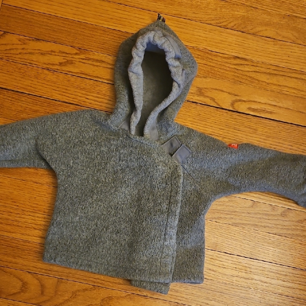Widgeon Gray 12 Month Jacket For Girls OR Boys Polartec Excellent